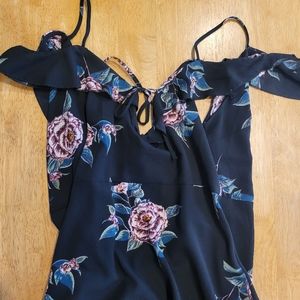 EUC dark Floral coverup